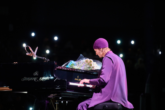 &Mcy;&ocy;&ncy;&acy;&khcy; &Acy;&vcy;&iecy;&lcy;&softcy;&period; &Vcy;&iecy;&chcy;&ncy;&acy;&yacy; &lcy;&yucy;&bcy;&ocy;&vcy;&softcy;