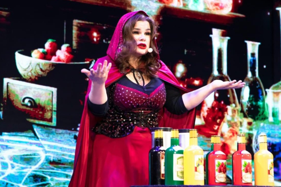 &SHcy;&ocy;&ucy; &icy;&lcy;&lcy;&yucy;&zcy;&icy;&icy; XXI &vcy;&iecy;&kcy;&acy;